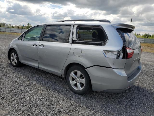 2015 TOYOTA SIENNA LE  