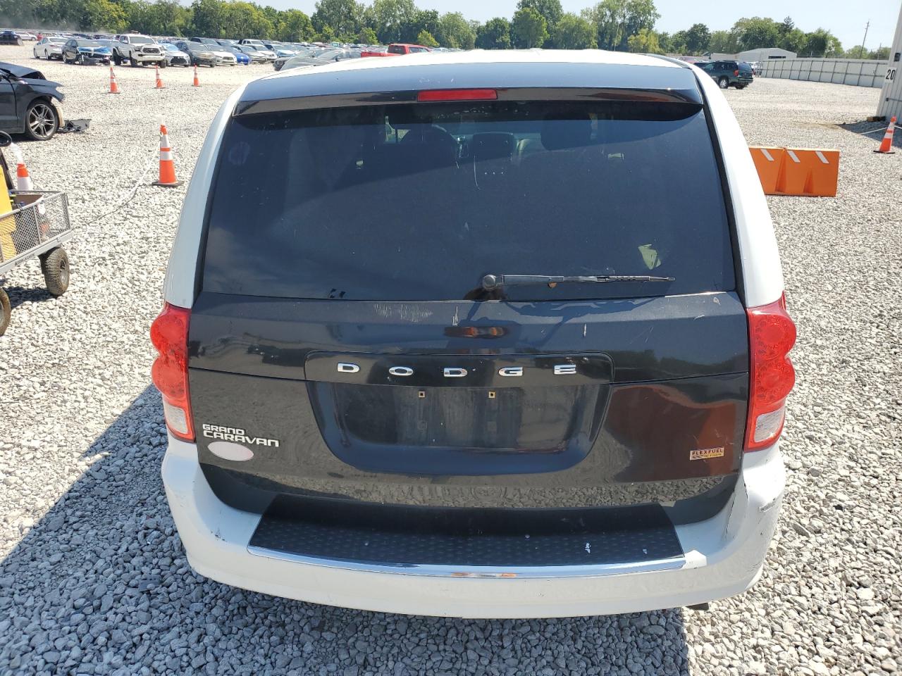2015 Dodge Grand Caravan Se VIN: 2C4RDGBG4FR550184 Lot: 69291575