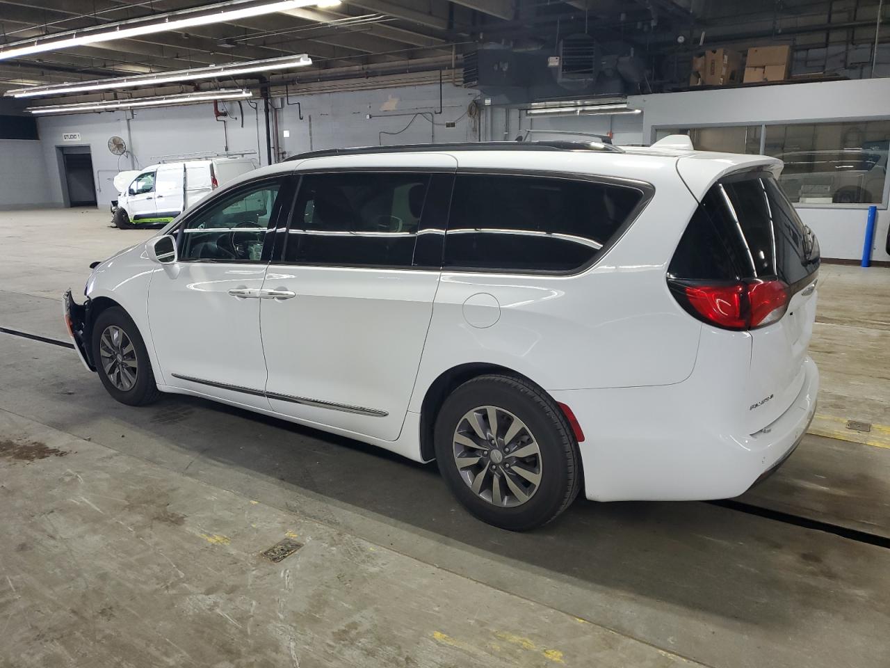 2020 Chrysler Pacifica Touring L Plus white null flexible 2C4RC1EG4LR172942 photo #3