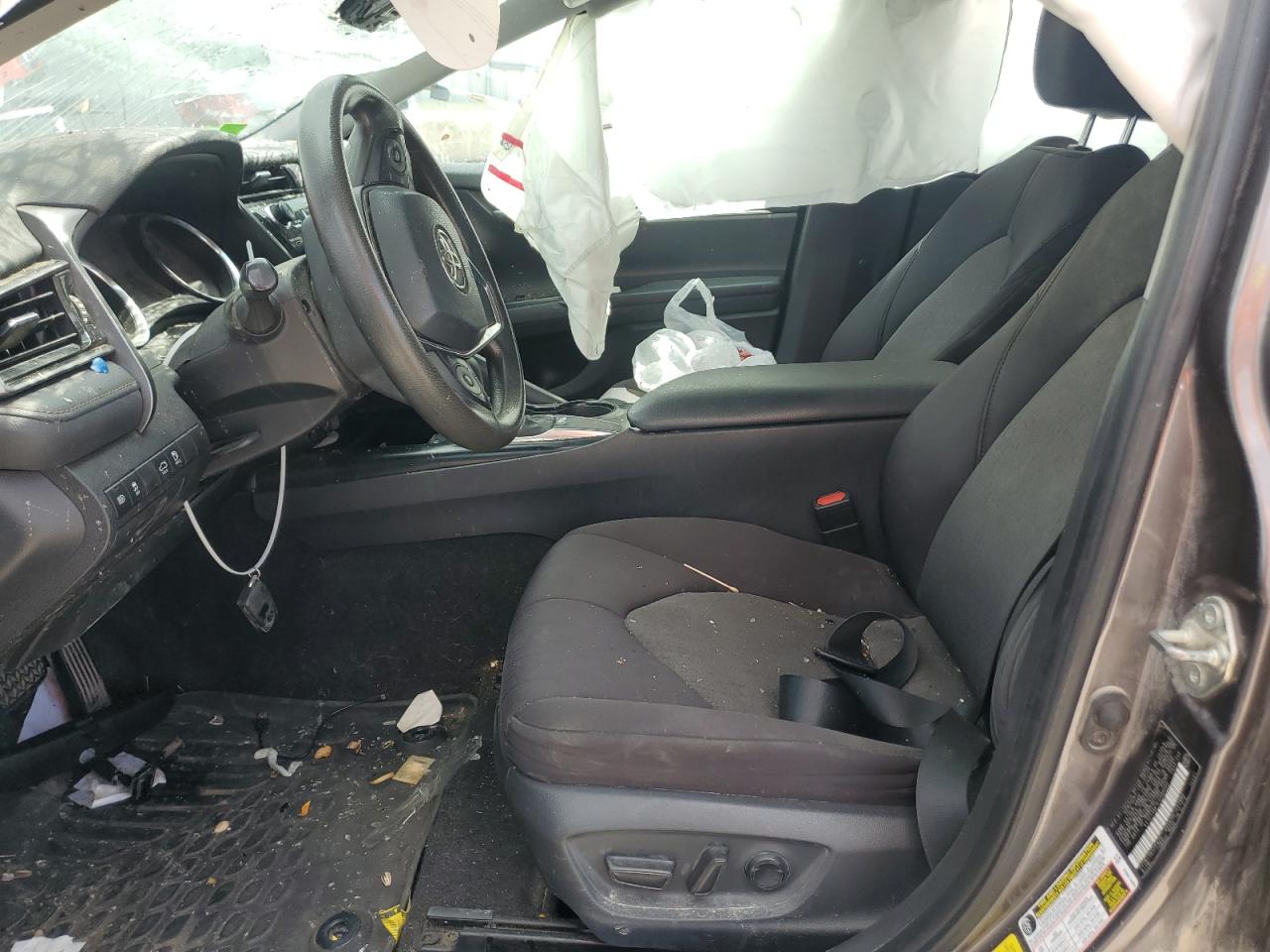 2020 Toyota Camry Le VIN: 4T1C11AK1LU399560 Lot: 69238445