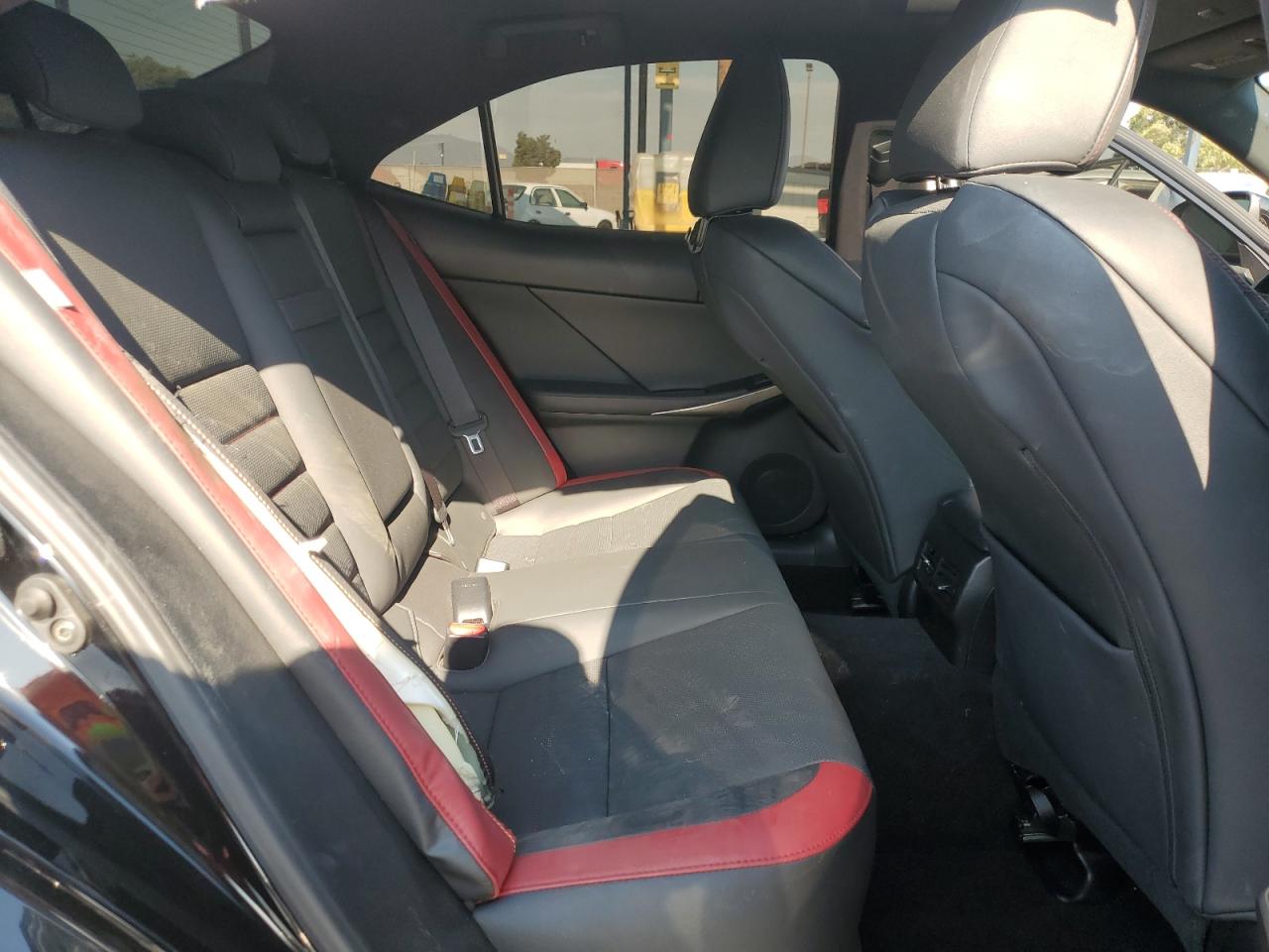 JTHBA1D22K5096628 2019 Lexus Is 300