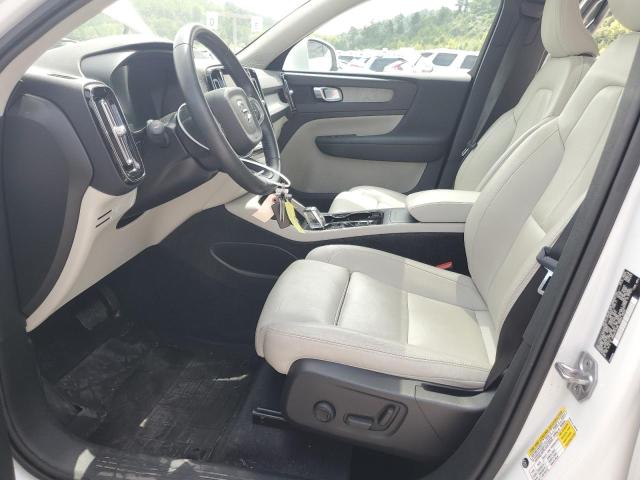  VOLVO XC40 2021 Белы