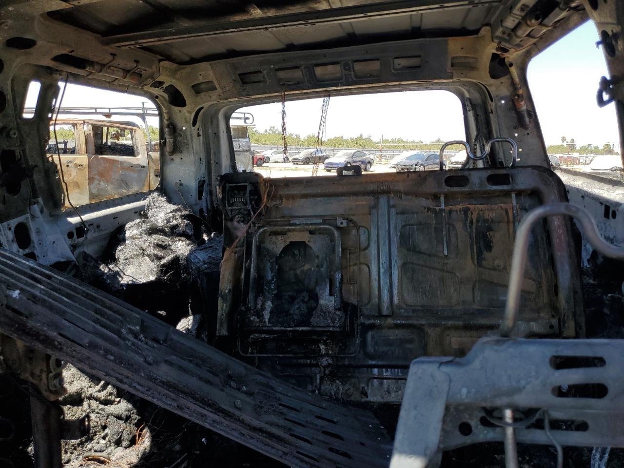 2007 GMC Yukon VIN: 1GKFC13J27R199879 Lot: 68910815