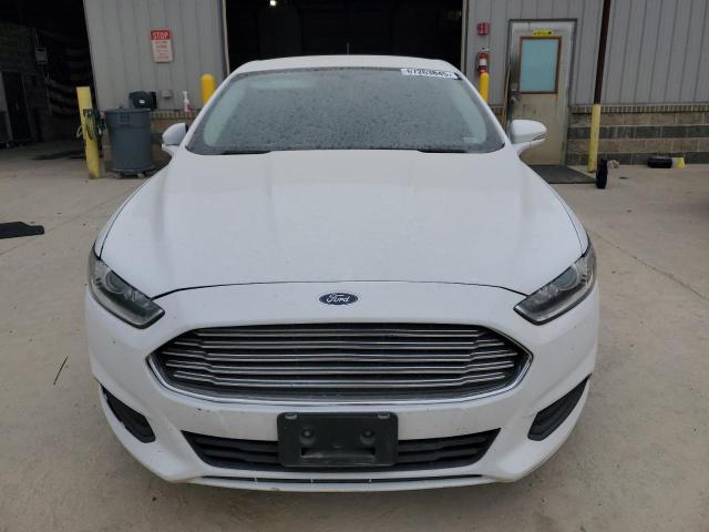 Седаны FORD FUSION 2016 Белы