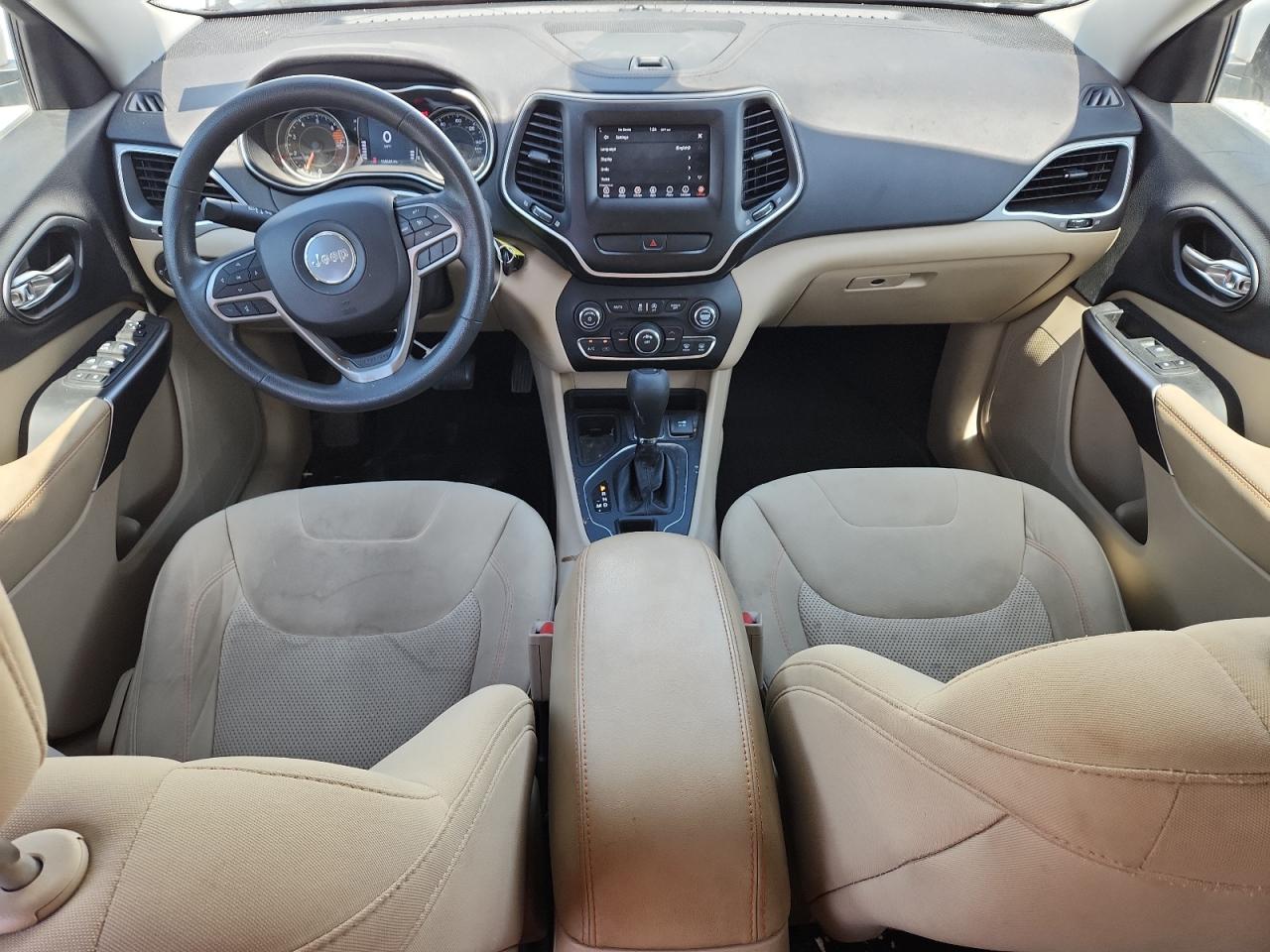 2019 Jeep Cherokee Latitude VIN: 1C4PJLCB3KD203907 Lot: 70016315