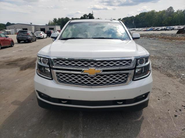  CHEVROLET SUBURBAN 2019 Белы