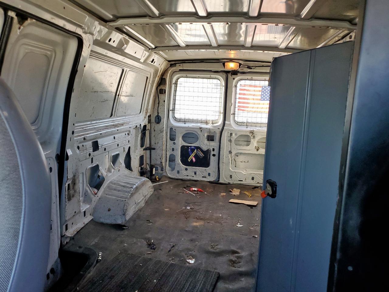 2004 Ford Econoline E250 Van VIN: 1FTNE24L64HB22344 Lot: 69236695