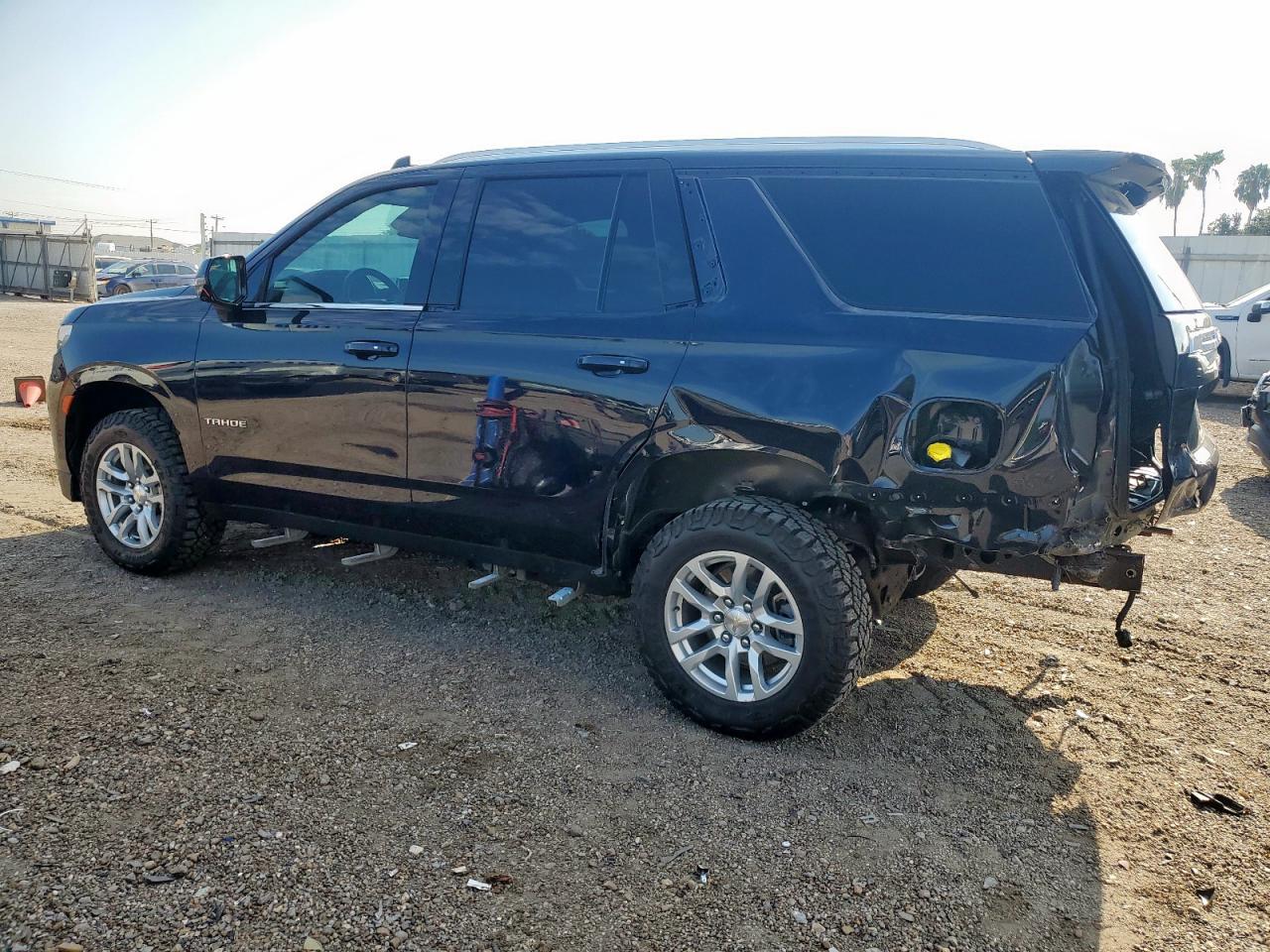 2024 Chevrolet Tahoe C1500 Lt blue null gas 1GNSCNKD7RR313236 photo #3