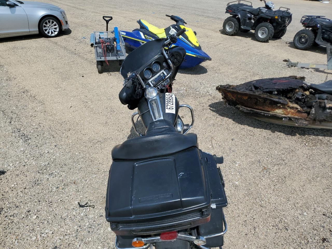 2011 Harley-Davidson Flhtcu VIN: 1HD1FC414BB627796 Lot: 67289545