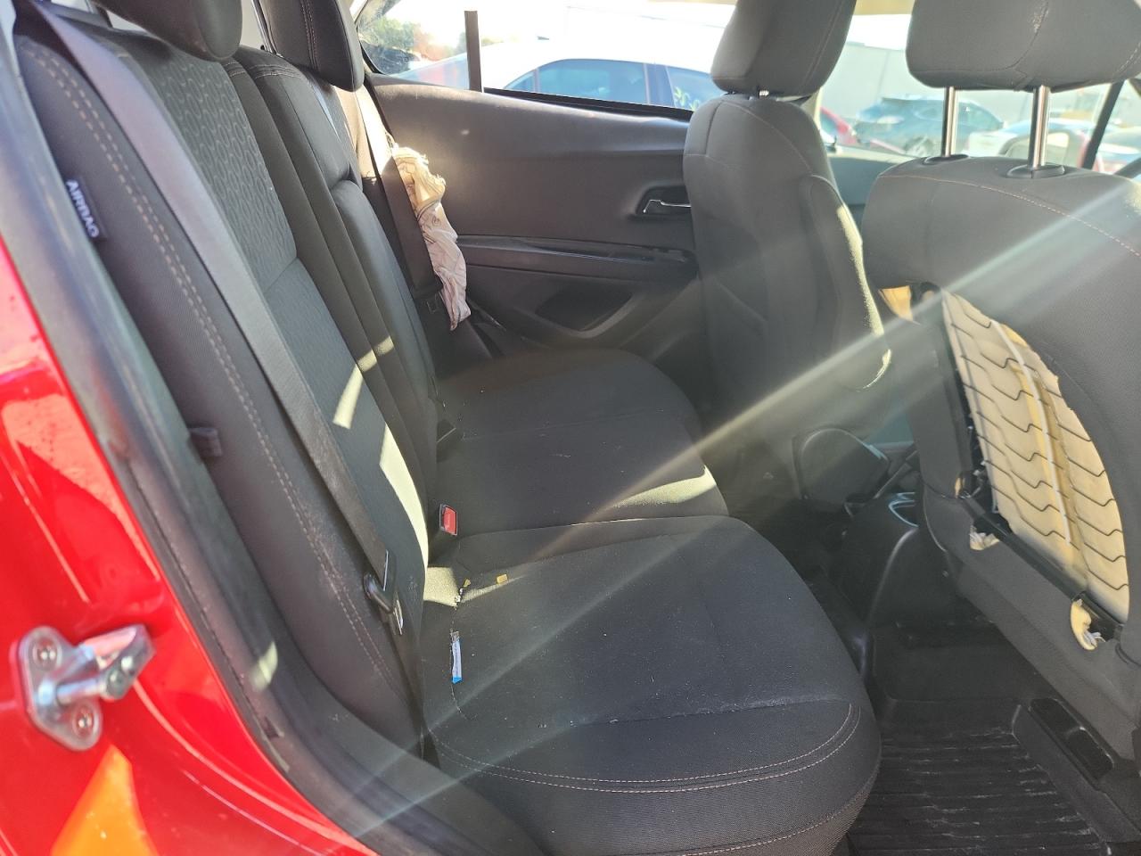 2020 Chevrolet Trax Ls VIN: KL7CJKSB0LB340758 Lot: 70116095