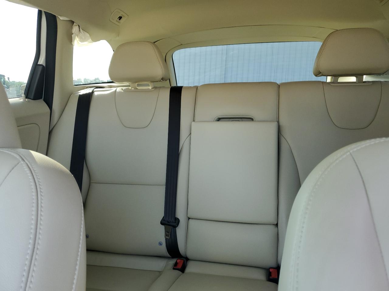 2016 Volvo Xc60 T5 Premier VIN: YV4612RK4G2825011 Lot: 69014295