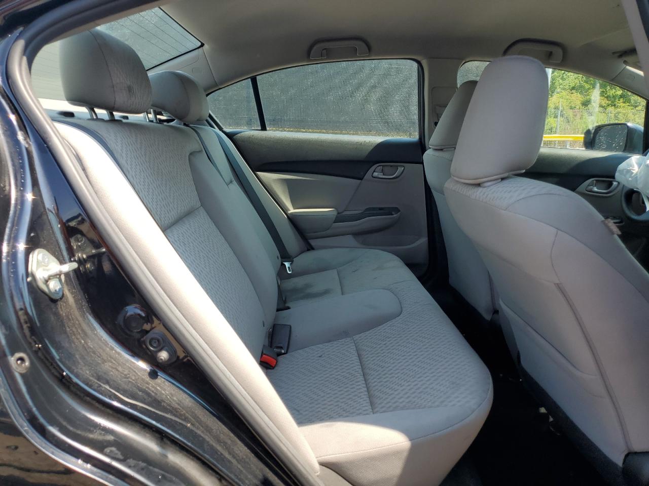 2015 Honda Civic Lx VIN: 19XFB2F52FE113547 Lot: 66128255