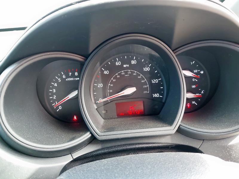 2014 KIA RIO 1
