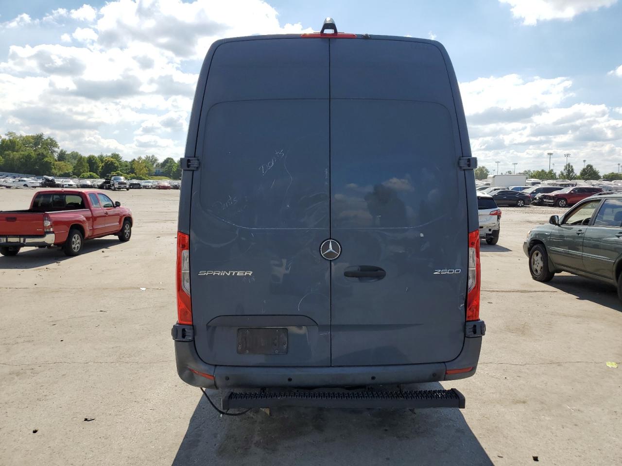 2019 Mercedes-Benz Sprinter 2500/3500 Cargo VIN: WD4PF1CD6KP147831 Lot: 70065545