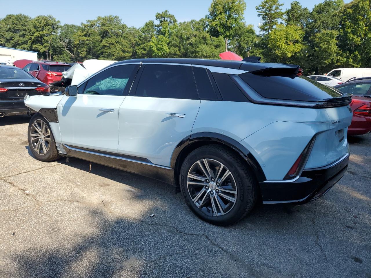 2024 Cadillac Lyriq Luxury blue null electric 1GYKPPRK9RZ112493 photo #3