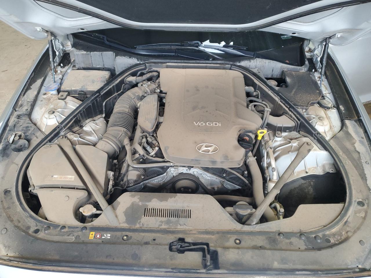 2015 Hyundai Genesis 3.8L VIN: KMHGN4JEXFU047969 Lot: 67904235