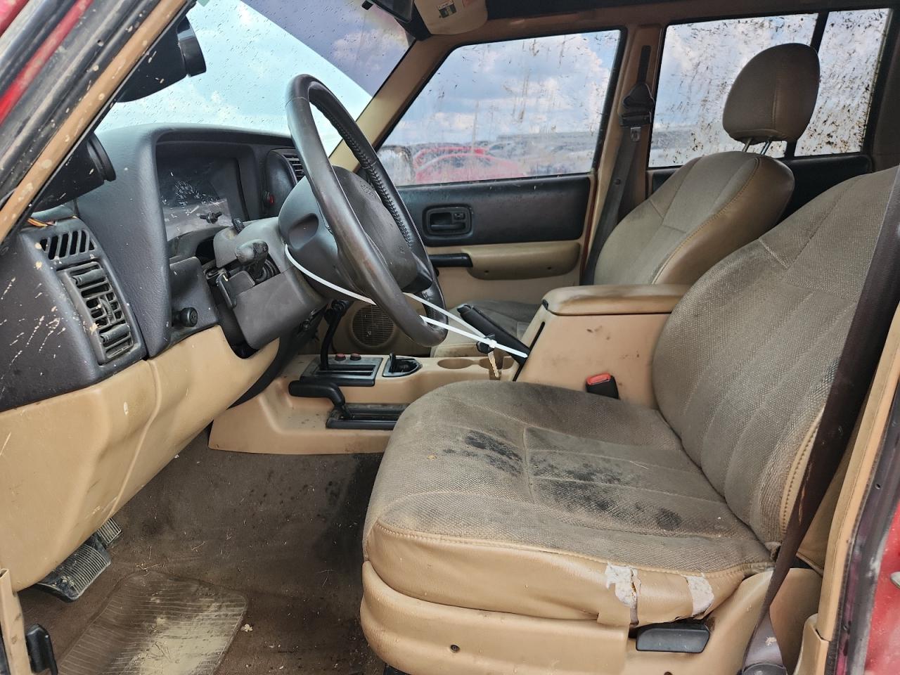 1999 Jeep Cherokee Sport VIN: 1J4FF68S7XL657026 Lot: 67853285