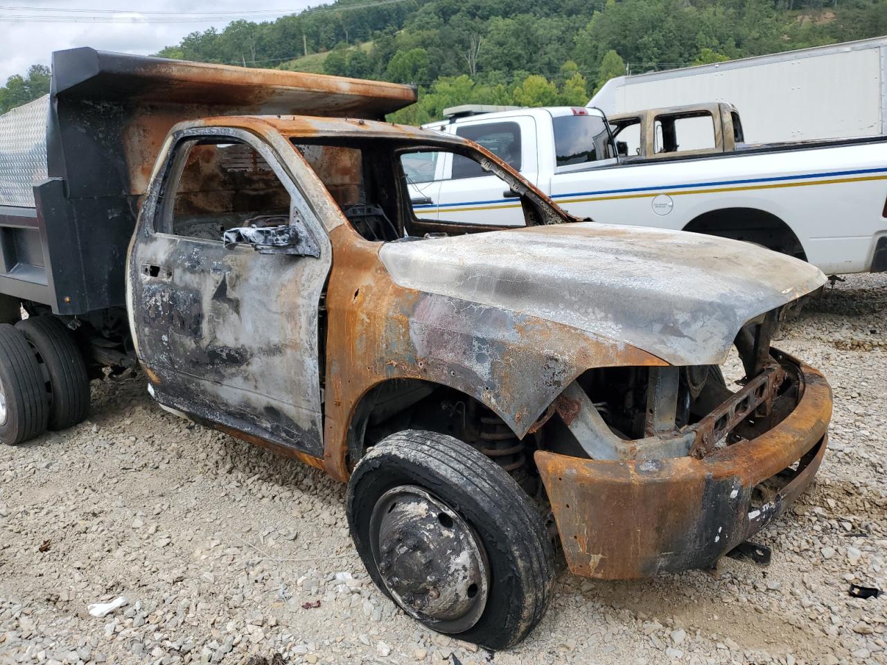 2011 Dodge Ram 5500 S - Trucks VIN: 3D6WU7ELXBG535999 Lot: 68741845