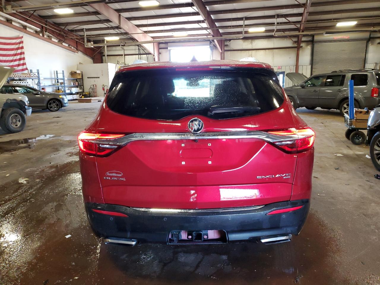 2018 Buick Enclave Premium VIN: 5GAEVBKW3JJ139444 Lot: 70179455