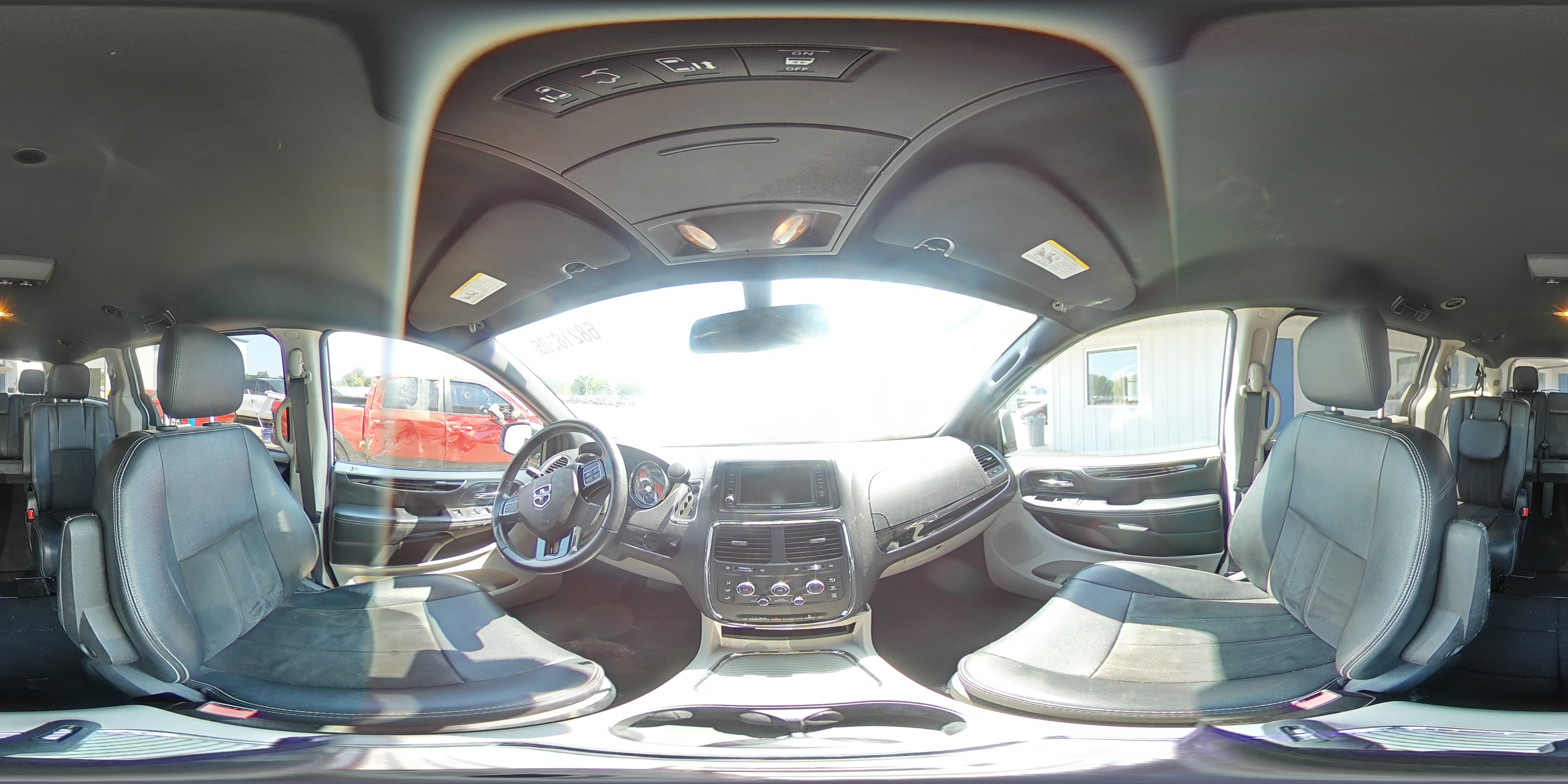 2019 Dodge Grand Caravan Sxt VIN: 2C4RDGCG2KR674415 Lot: 68218305