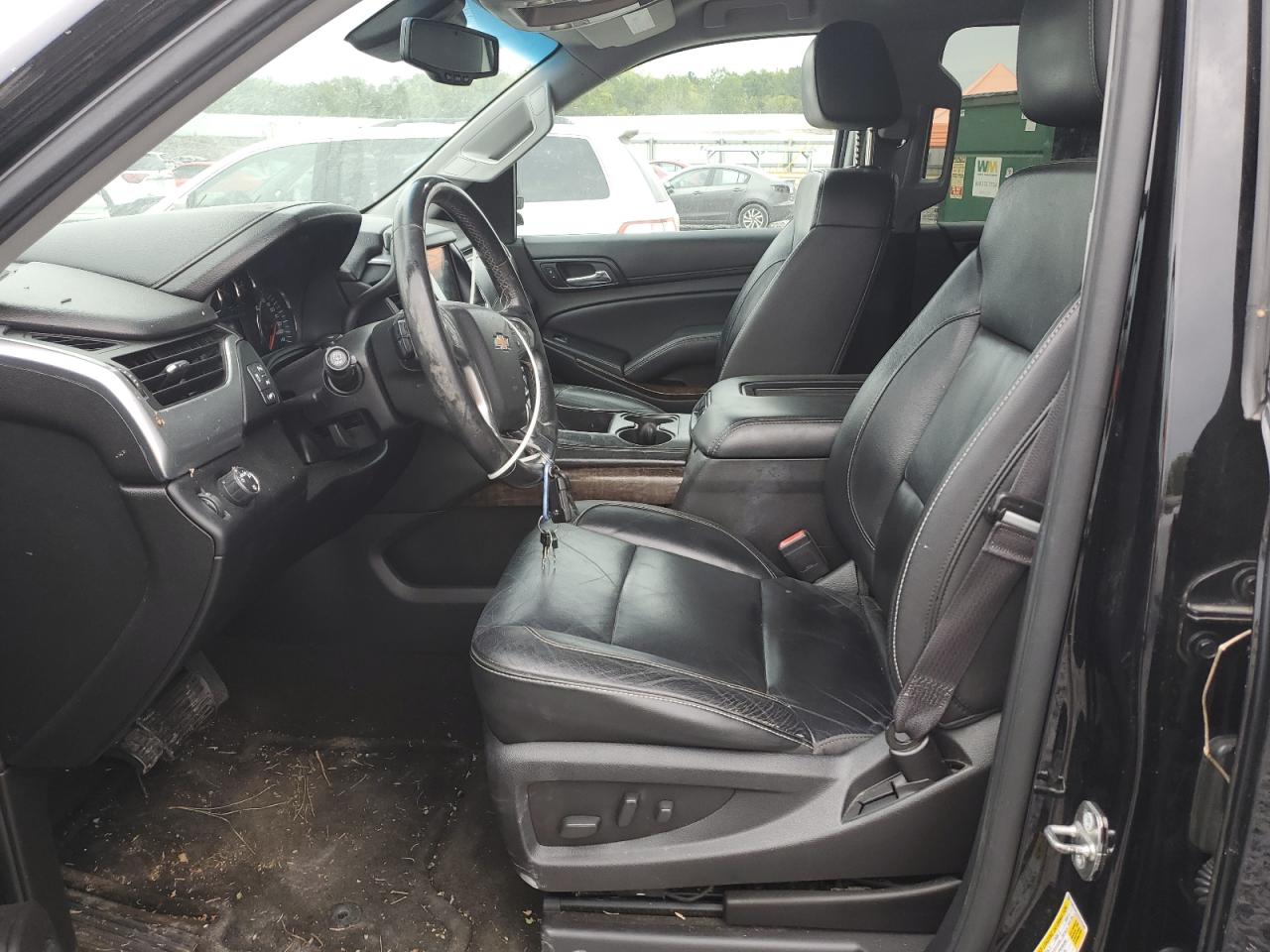 2016 Chevrolet Suburban C1500 Lt VIN: 1GNSCHKC4GR242566 Lot: 70381095