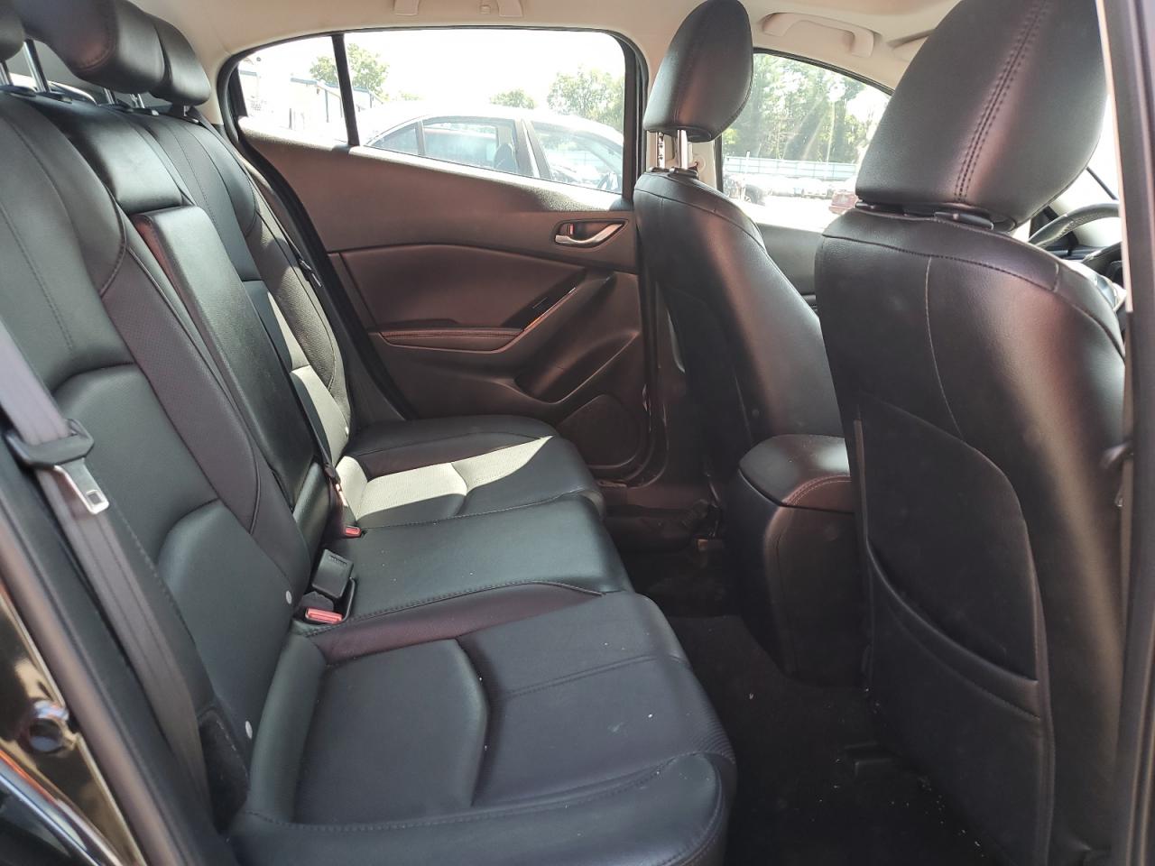 2018 Mazda 3 Grand Touring VIN: 3MZBN1W31JM169957 Lot: 68382945