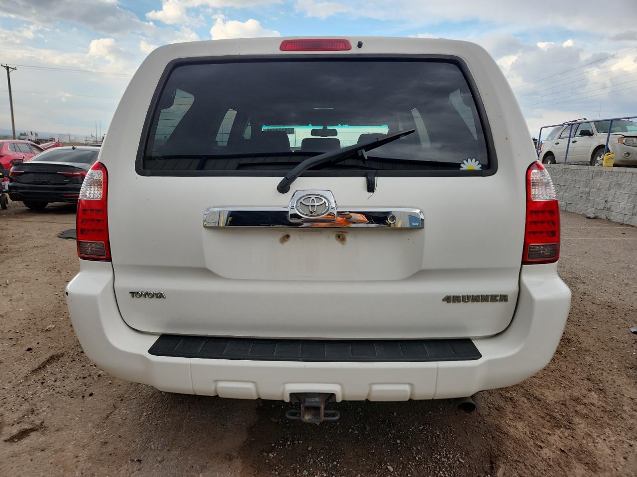 2008 Toyota 4Runner Sr5 VIN: JTEBU14R88K033593 Lot: 71268235