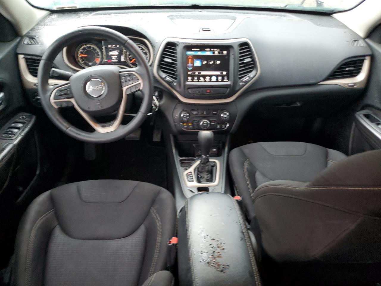 2015 Jeep Cherokee Latitude VIN: 1C4PJLCB9FW706738 Lot: 69119845