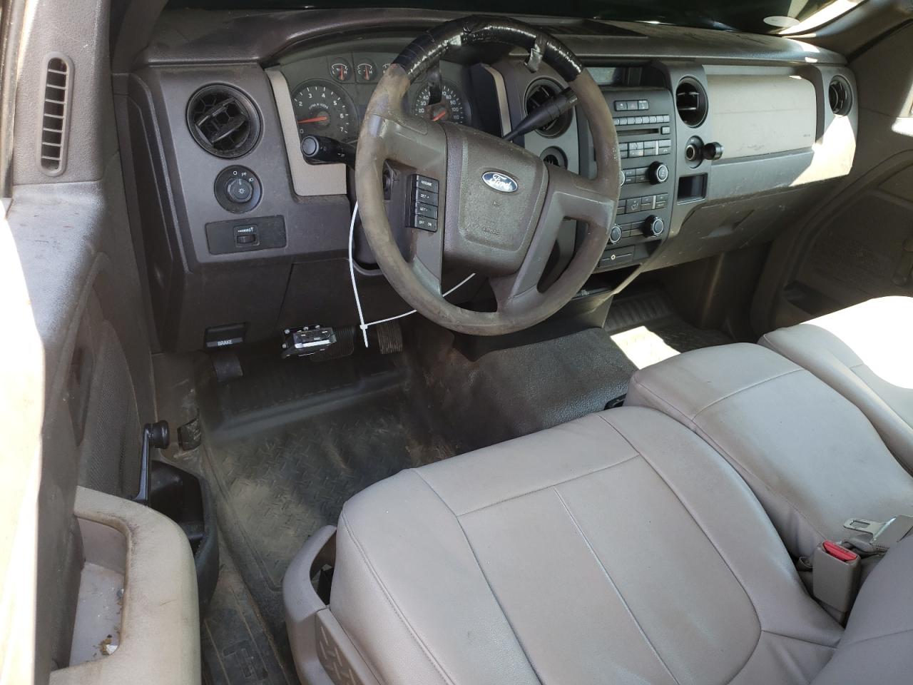 2010 Ford F150 VIN: 1FTMF1C89AKE36276 Lot: 67572345