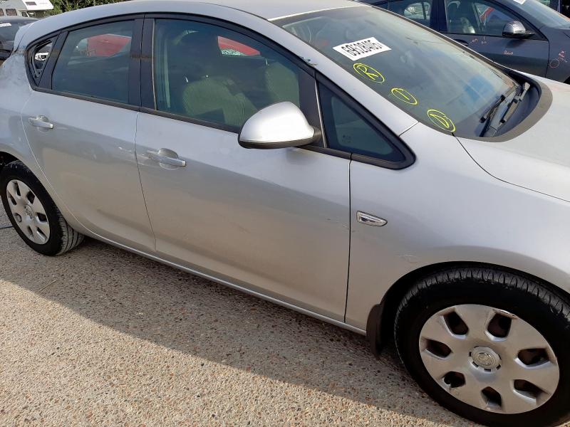 2010 VAUXHALL ASTRA EXCLUSIV