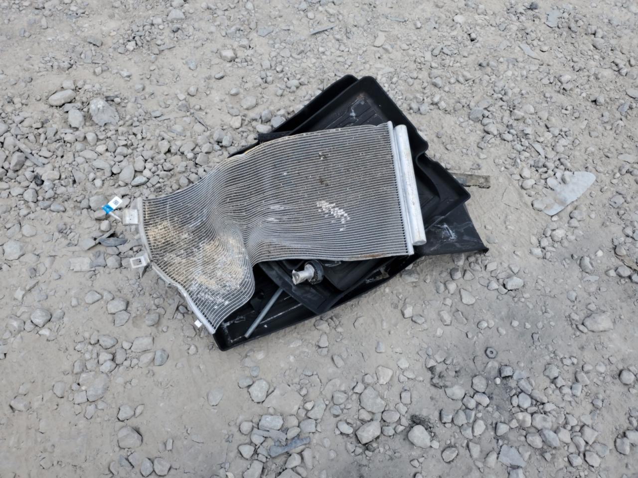 2025 Ford Maverick Xlt VIN: 3FTTW8JA8SRA59740 Lot: 70911755