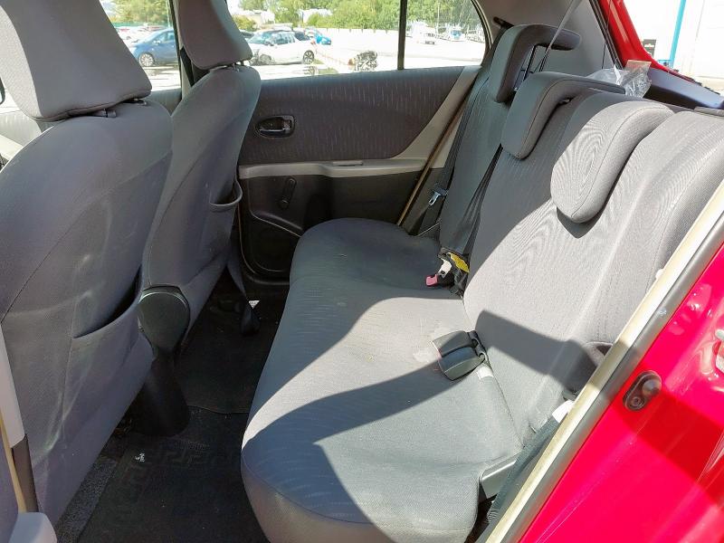 2009 TOYOTA YARIS TR