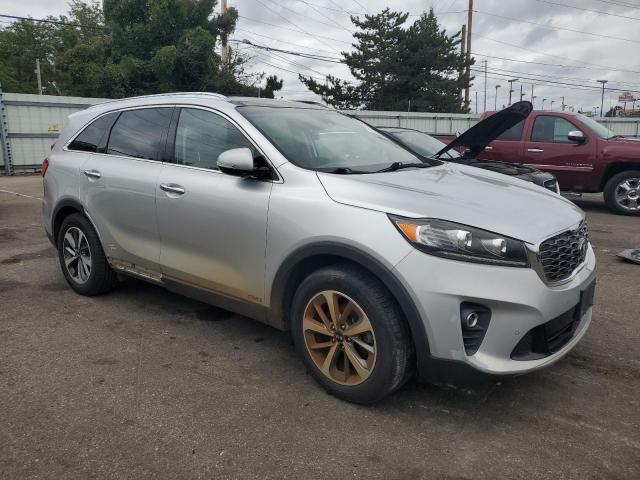  KIA SORENTO 2019 Srebrny