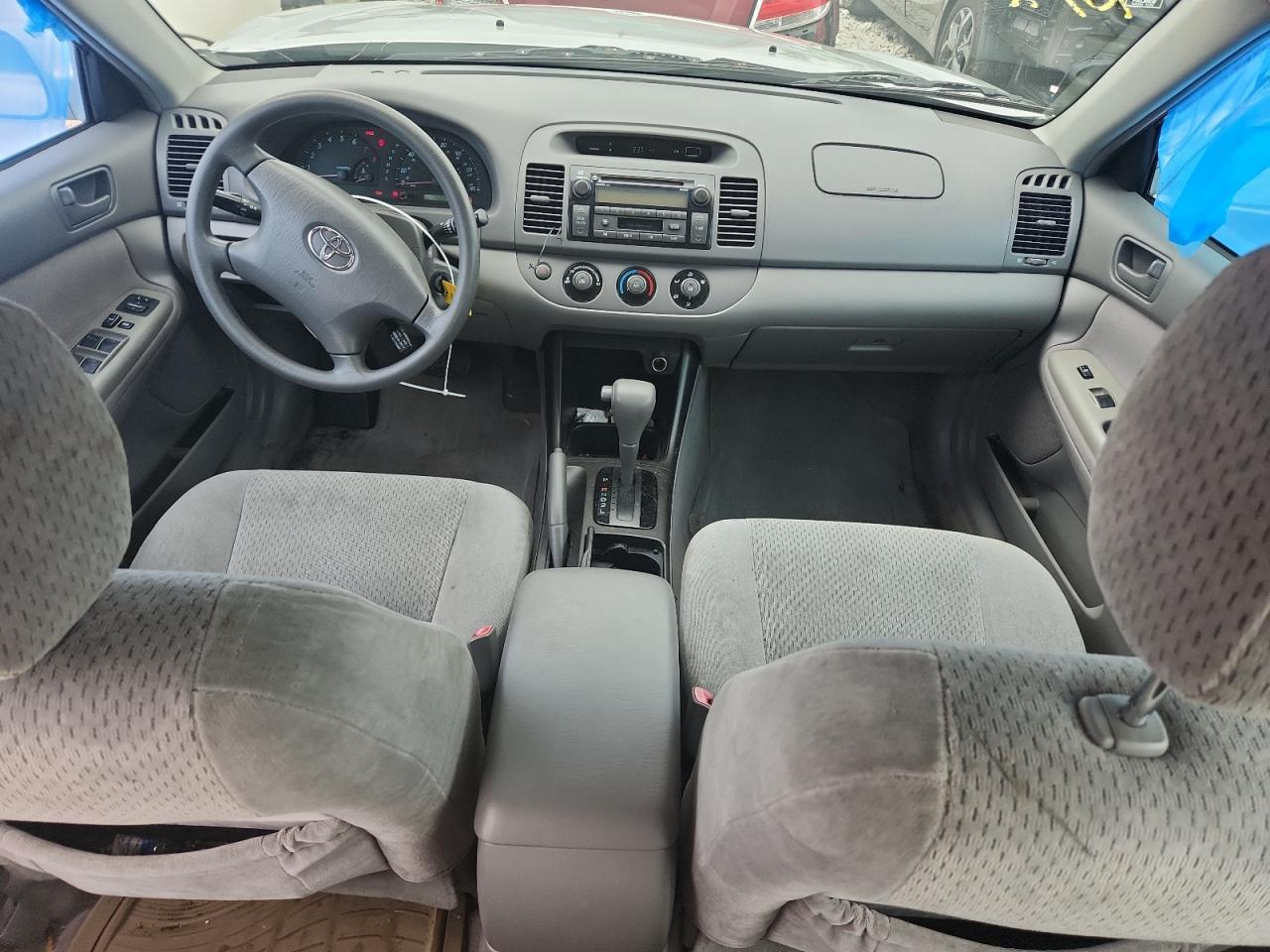 2004 Toyota Camry Le VIN: 4T1BE32K64U897586 Lot: 68735825
