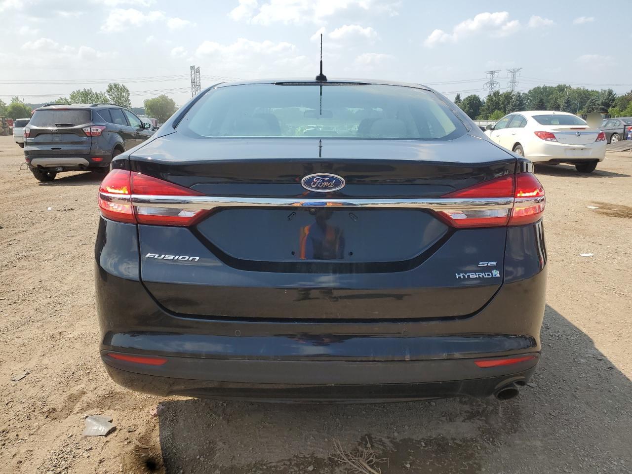 2017 Ford Fusion Se Hybrid VIN: 3FA6P0LU2HR318319 Lot: 67522005