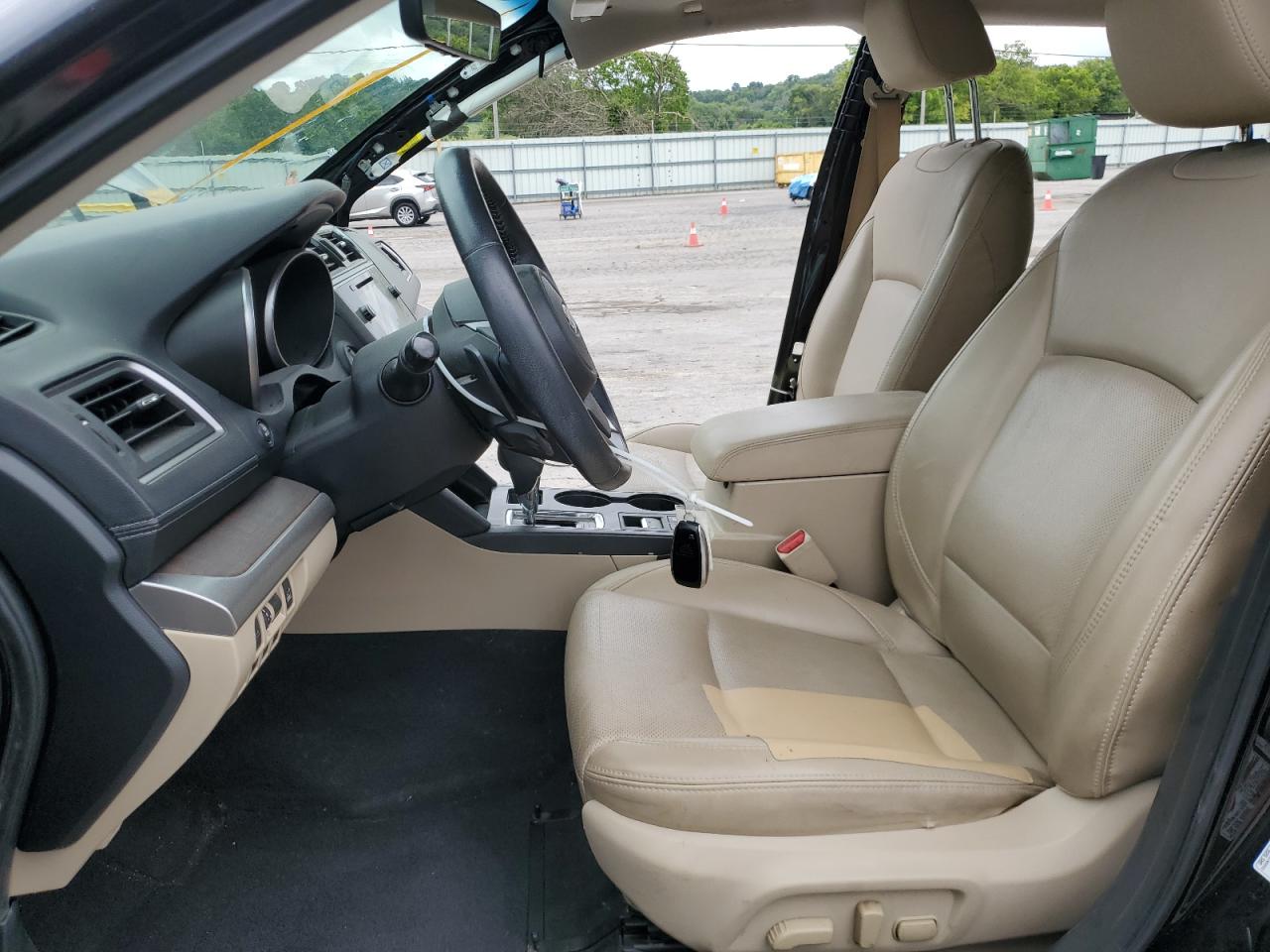 2018 Subaru Outback 2.5I Limited VIN: 4S4BSANC4J3338203 Lot: 67049645