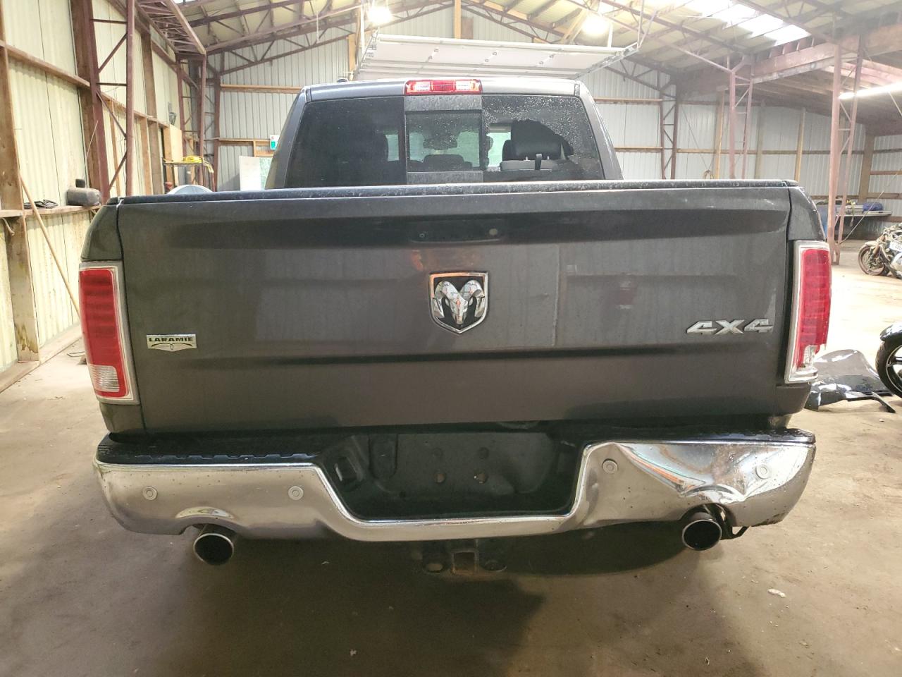 2017 Ram 1500 Laramie VIN: 1C6RR7NT2HS832147 Lot: 70165635