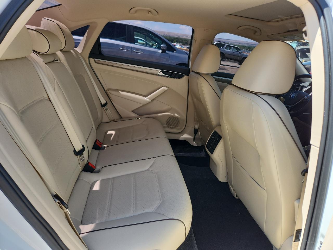 2017 Volkswagen Passat Se VIN: 1VWBT7A33HC077387 Lot: 69394815