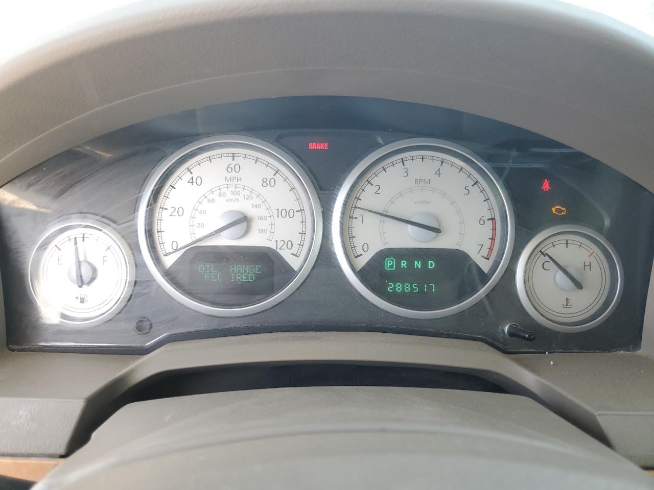 2010 Chrysler Town & Country Limited VIN: 2A4RR7DX6AR398684 Lot: 69692135