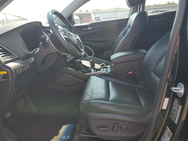 Parquets HYUNDAI TUCSON 2016 Czarny