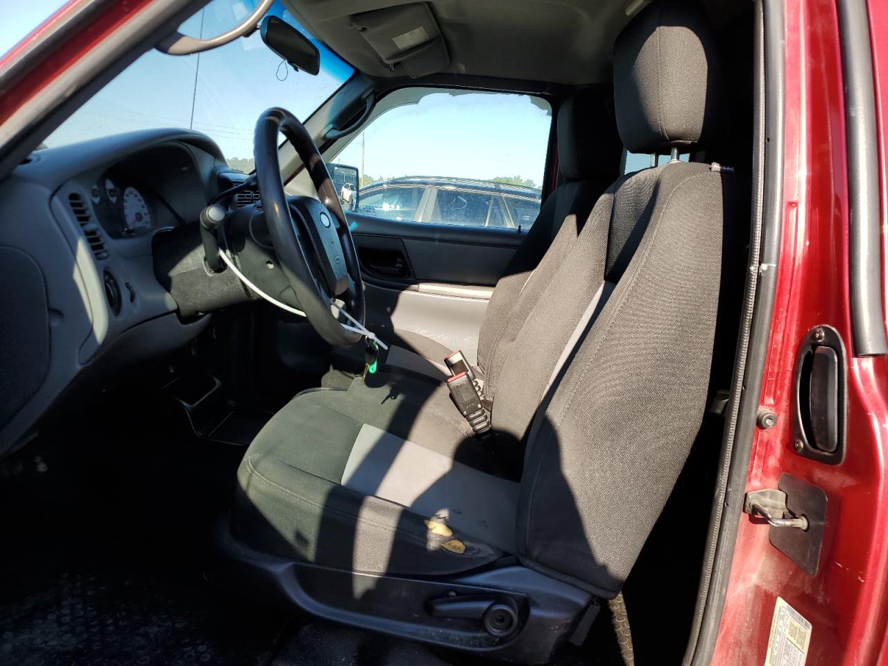 2010 Ford Ranger Super Cab VIN: 1FTKR4EE5APA73030 Lot: 69421865