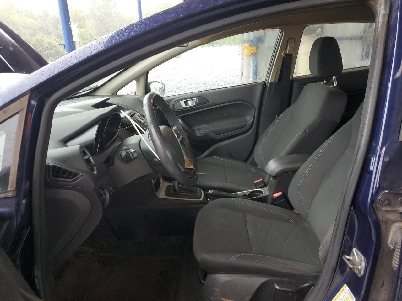 3FADP4BJ5GM158891 2016 Ford Fiesta Se