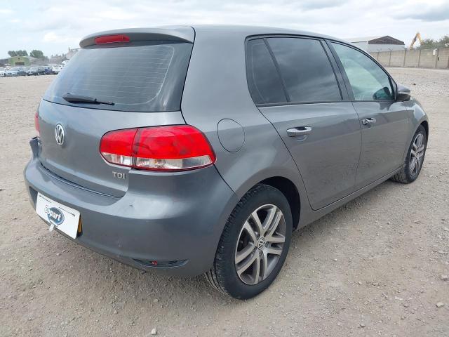 2009 VOLKSWAGEN GOLF SE TD