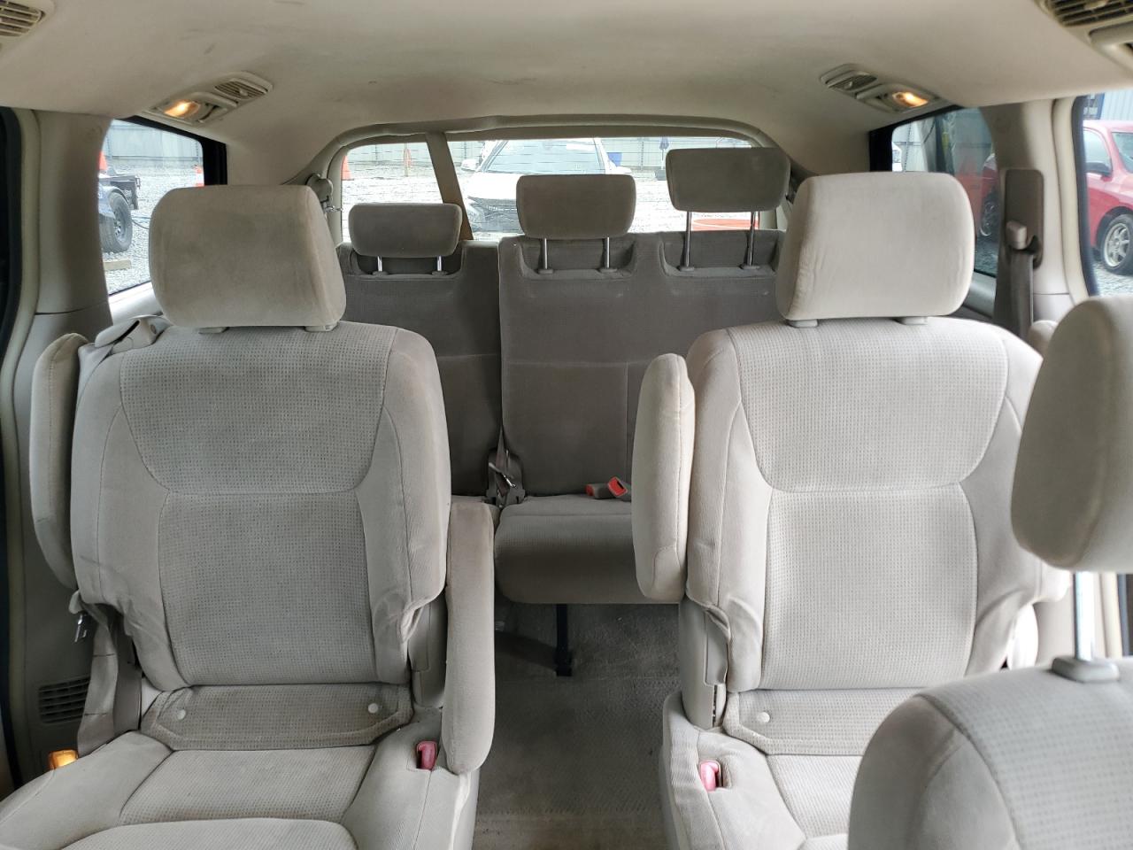 2005 Toyota Sienna Ce VIN: 5TDZA23C95S231036 Lot: 68925575