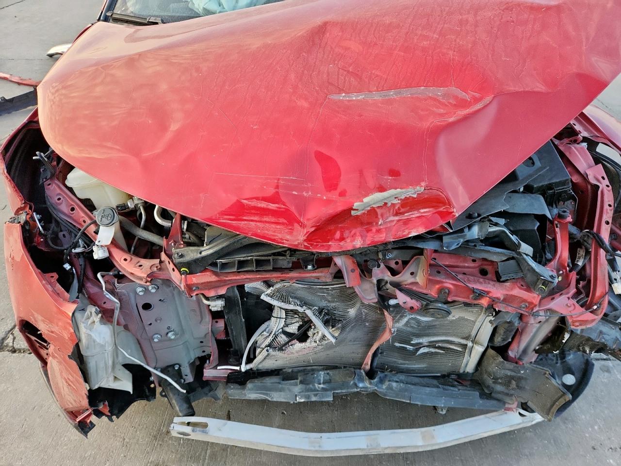 2021 Toyota C-Hr Xle VIN: JTNKHMBXXM1107068 Lot: 70737405