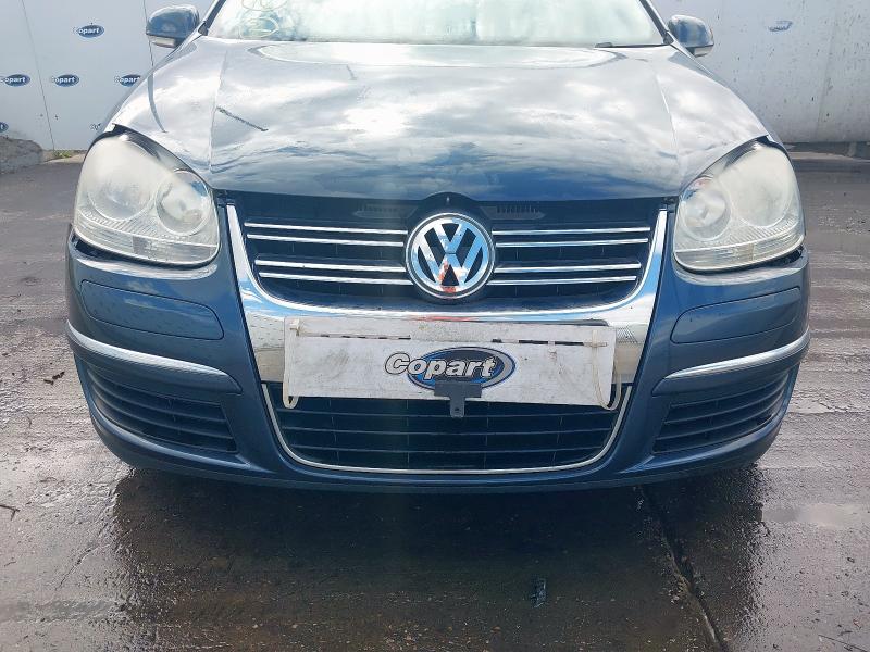 2009 VOLKSWAGEN JETTA SE TDI DSG DPF S-A 1.9 SE TDI PD DPF 4DR DSG [7]