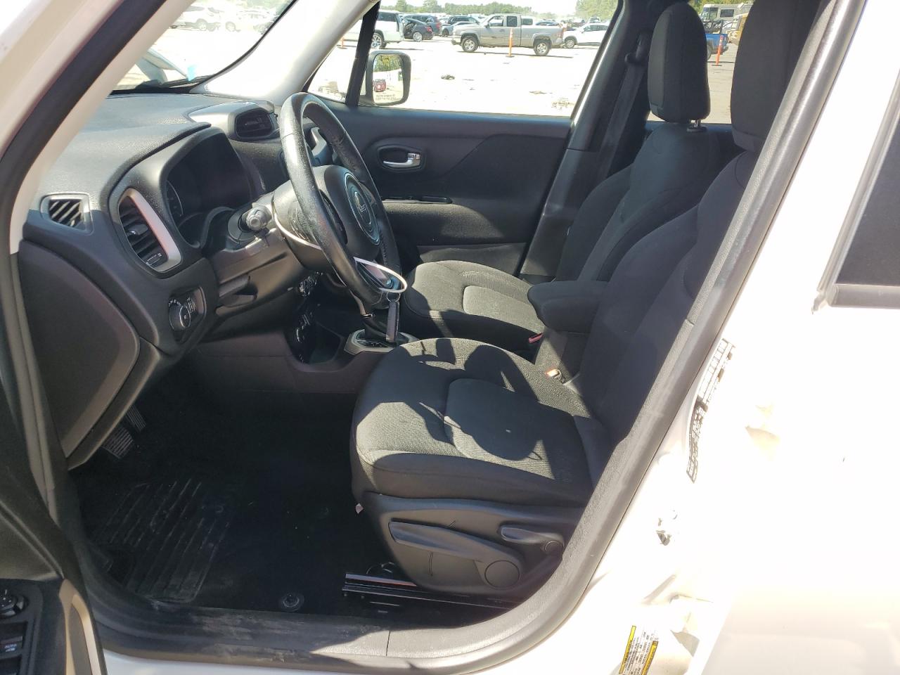 2017 Jeep Renegade Latitude VIN: ZACCJBBB0HPG57231 Lot: 70478185