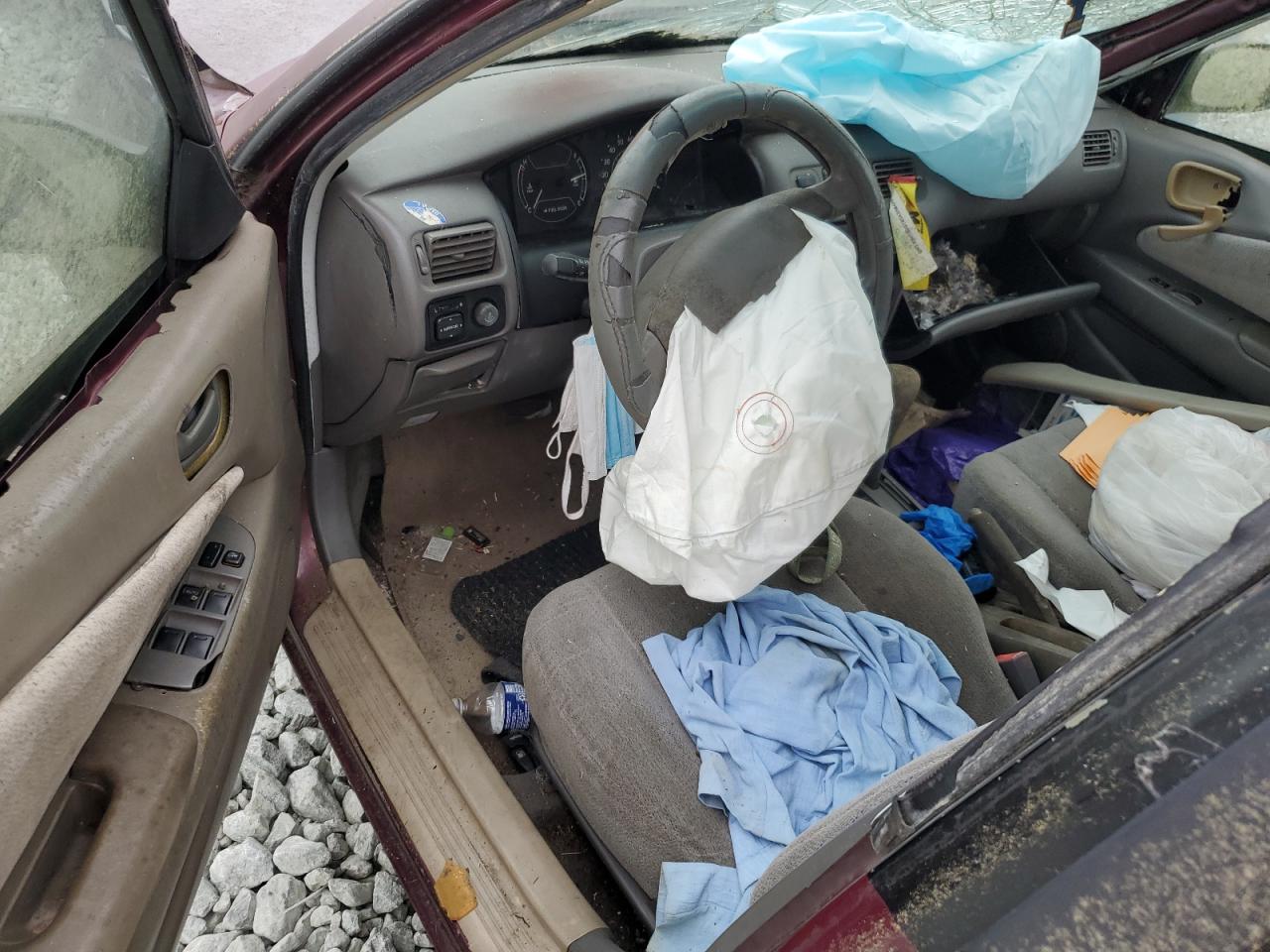 1998 Chevrolet Geo Prizm Base VIN: 1Y1SK5282WZ409085 Lot: 67872915