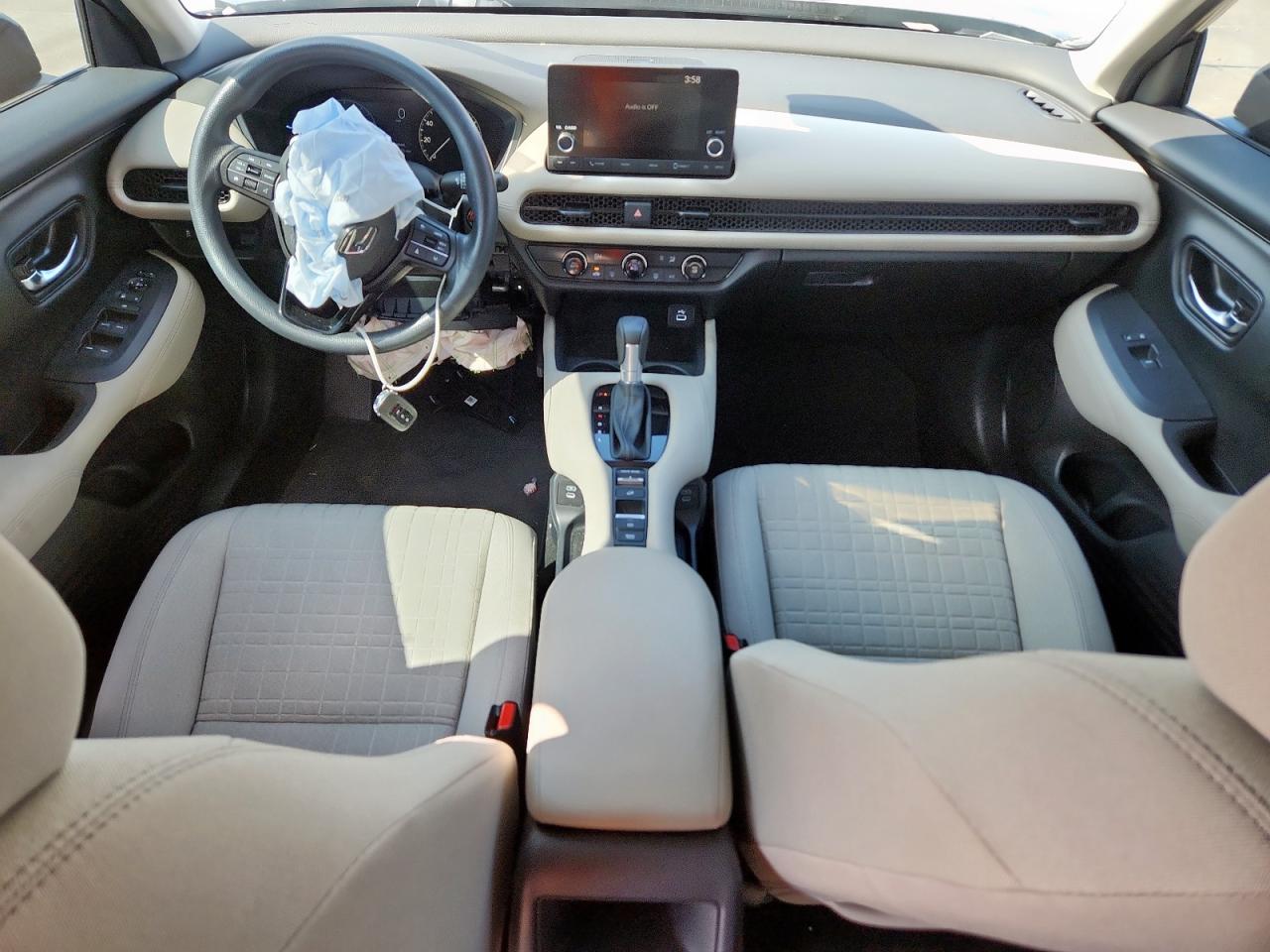 2025 Honda Hr-V Lx VIN: 3CZRZ1H39SM707545 Lot: 70832335