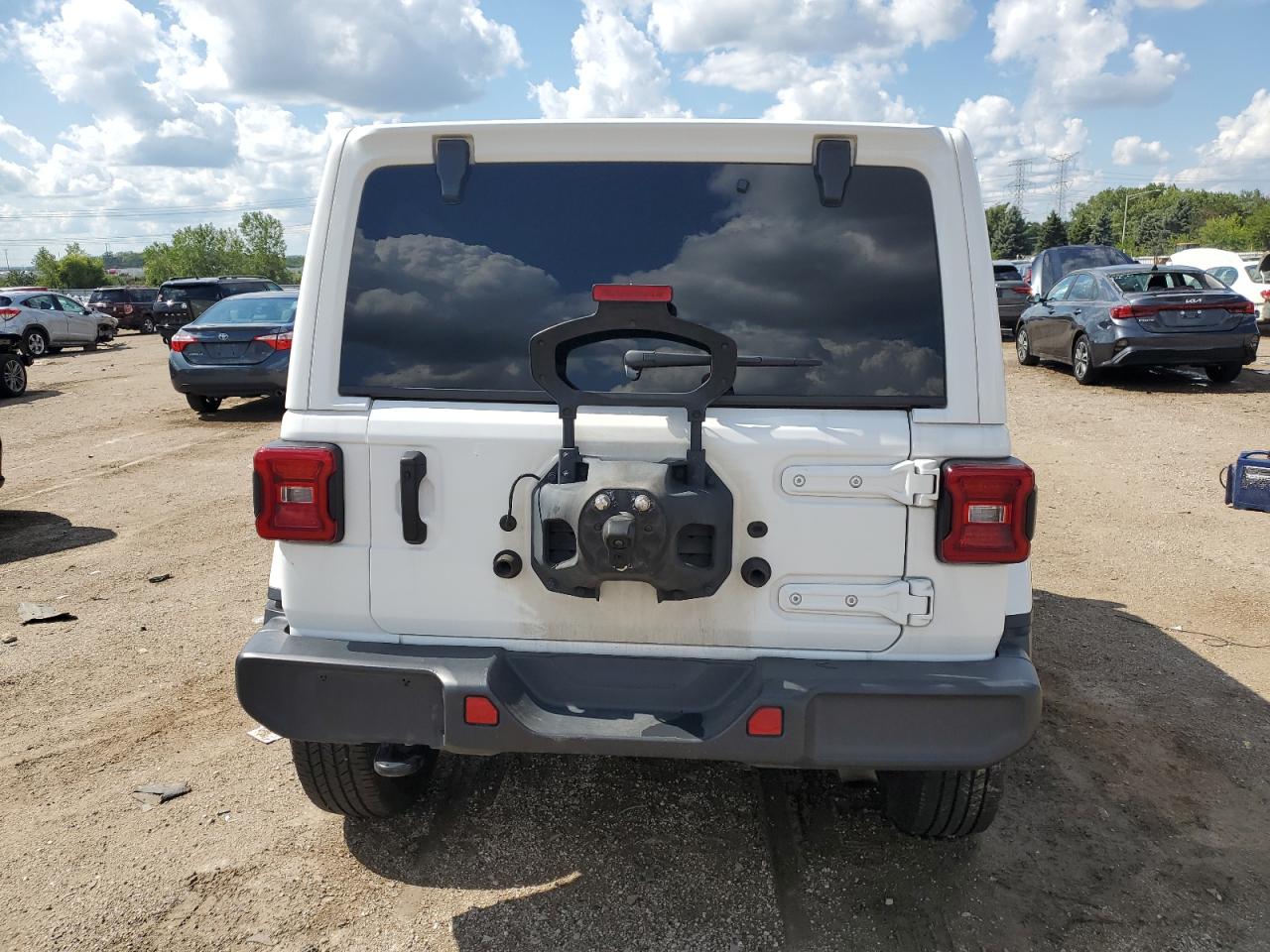 2020 Jeep Wrangler Unlimited Sahara VIN: 1C4HJXEN7LW272544 Lot: 70511245